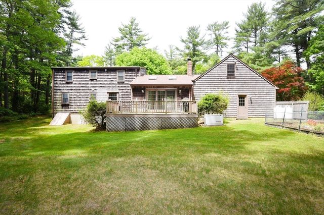 164 Forest St, Pembroke, MA 02359