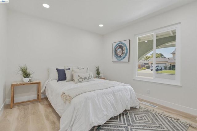 92 Dubost Ct, Danville, CA 94526