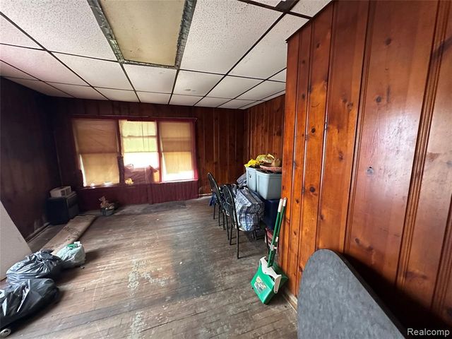 5042 Pennsylvania Street, Detroit, MI 48213