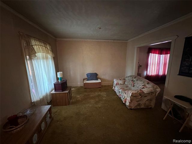 5042 Pennsylvania Street, Detroit, MI 48213
