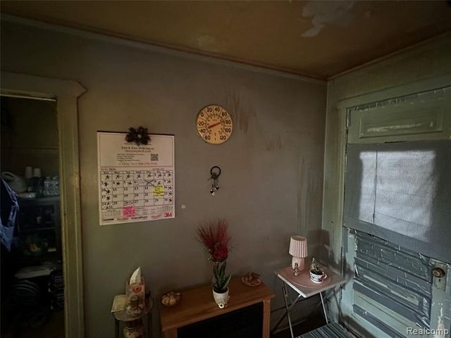 5042 Pennsylvania Street, Detroit, MI 48213
