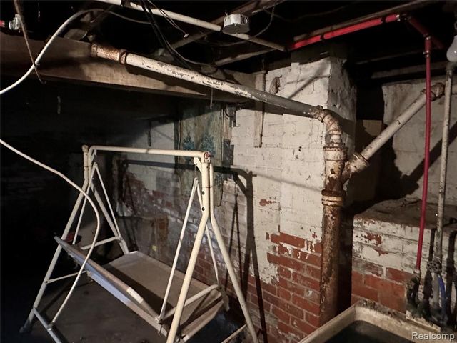 5042 Pennsylvania Street, Detroit, MI 48213