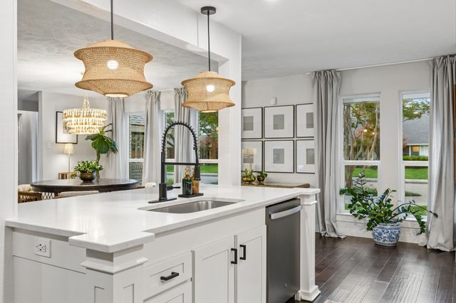 9927 Edgecove Drive, Dallas, TX 75238