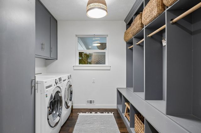 9927 Edgecove Drive, Dallas, TX 75238