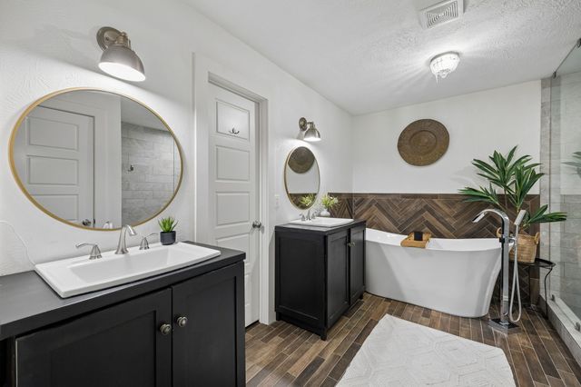 9927 Edgecove Drive, Dallas, TX 75238