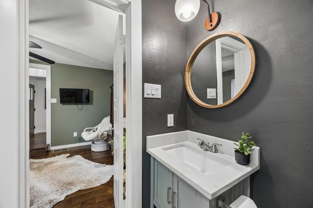 9927 Edgecove Drive, Dallas, TX 75238