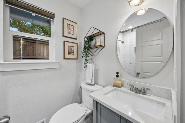 9927 Edgecove Drive, Dallas, TX 75238