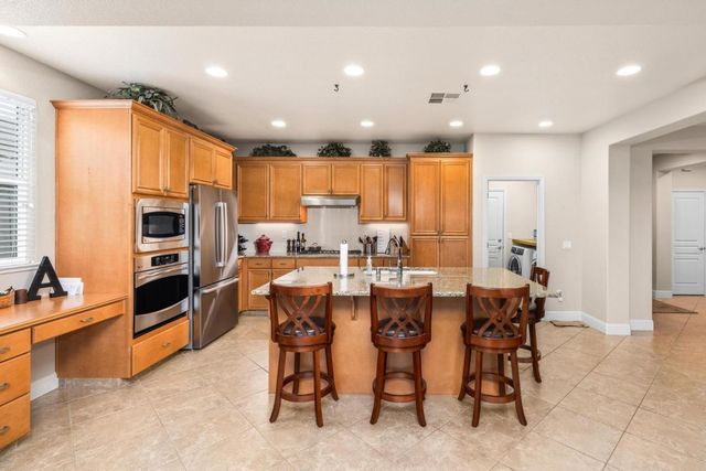 2532 Laurel Ridge Court, Oakdale, CA 95361