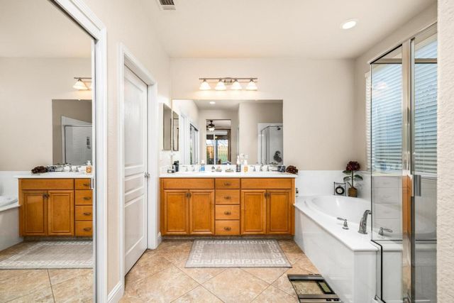 2532 Laurel Ridge Court, Oakdale, CA 95361
