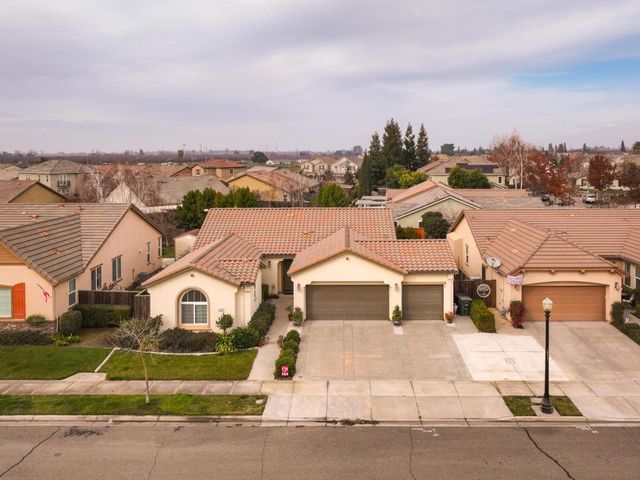 2532 Laurel Ridge Court, Oakdale, CA 95361