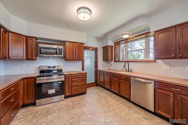 514 E State Street, Union, MO 63084
