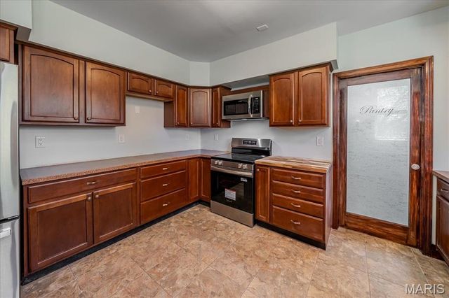 514 E State Street, Union, MO 63084