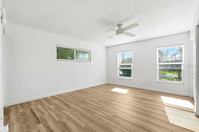 25 DOLPHIN AVENUE, Ormond Beach, FL 32176