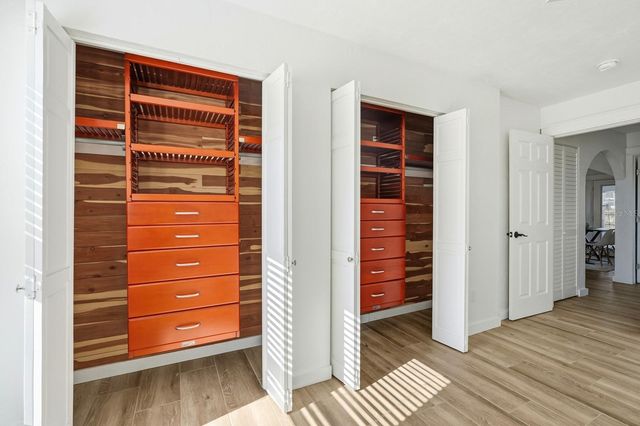 25 DOLPHIN AVENUE, Ormond Beach, FL 32176