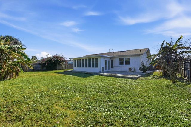 25 DOLPHIN AVENUE, Ormond Beach, FL 32176