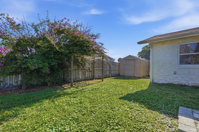 25 DOLPHIN AVENUE, Ormond Beach, FL 32176