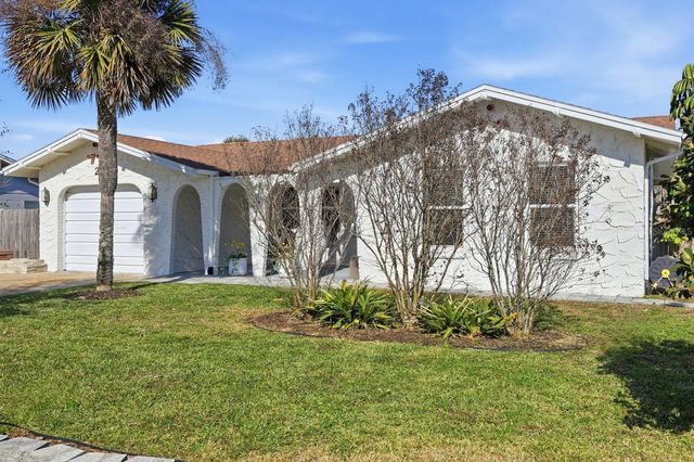 25 DOLPHIN AVENUE, Ormond Beach, FL 32176