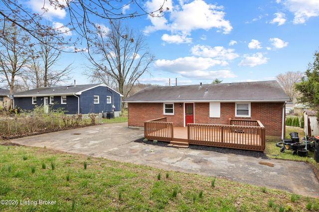 4915 Manslick Rd, Louisville, KY 40216