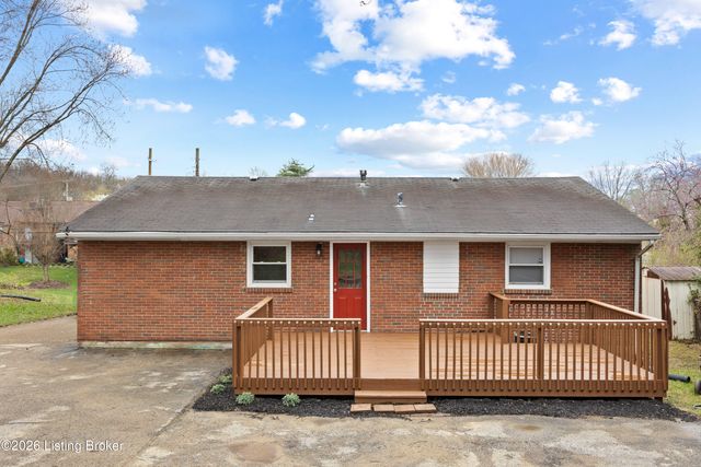 4915 Manslick Rd, Louisville, KY 40216
