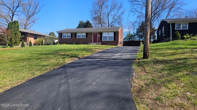 4915 Manslick Rd, Louisville, KY 40216