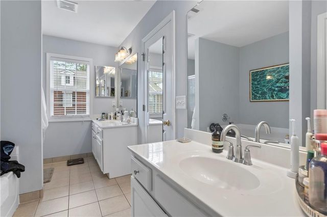 2924 Wintercrest Way, Atlanta, GA 30360