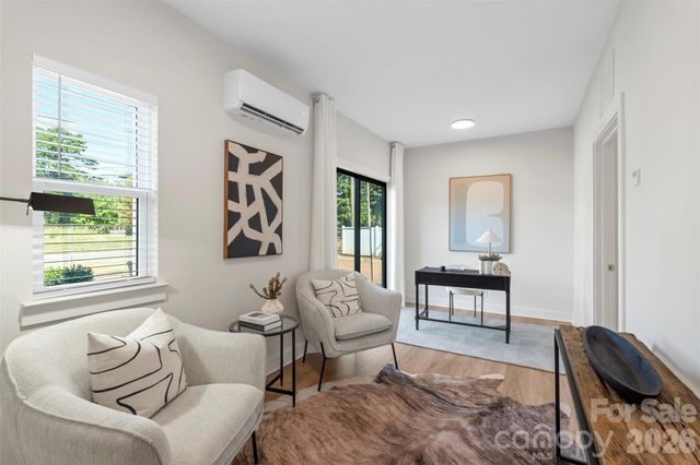 1121 Wonder Way, Charlotte, NC 28208