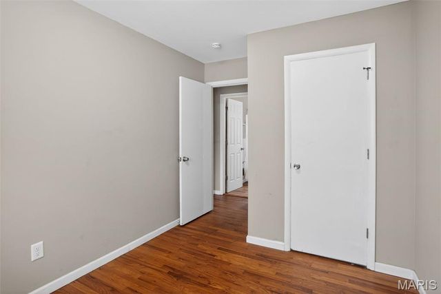 10185 Green Valley Drive, St Louis, MO 63136