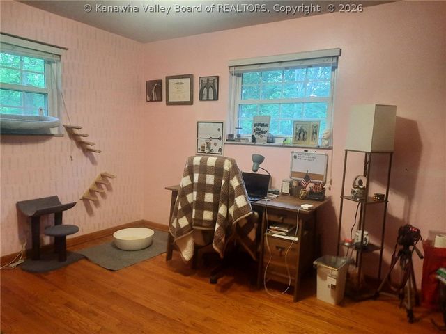 415 Skyline Drive, Charleston, WV 25302