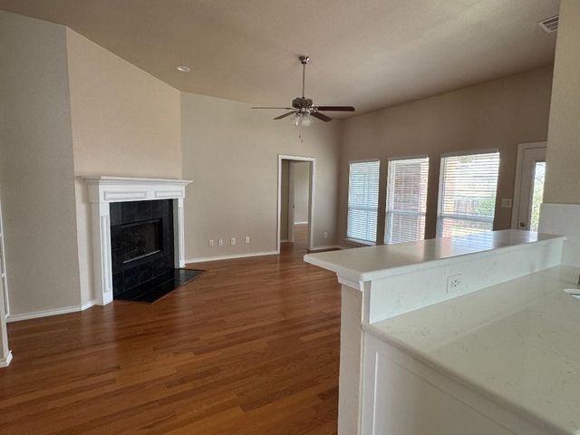 2069 Whispering Cove, Lewisville, TX 75067