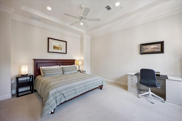 3928 W Main Street, Houston, TX 77027