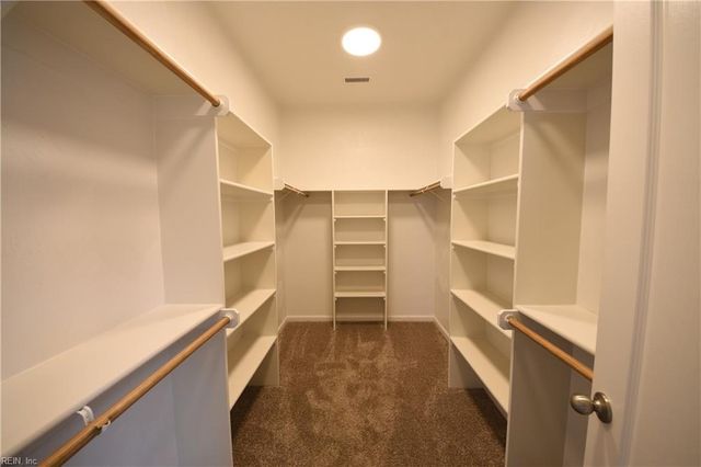 126 Peck LN, Suffolk, VA 23434