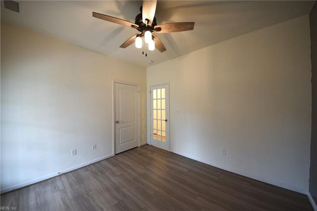 126 Peck LN, Suffolk, VA 23434