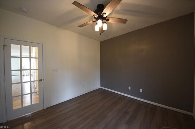 126 Peck LN, Suffolk, VA 23434