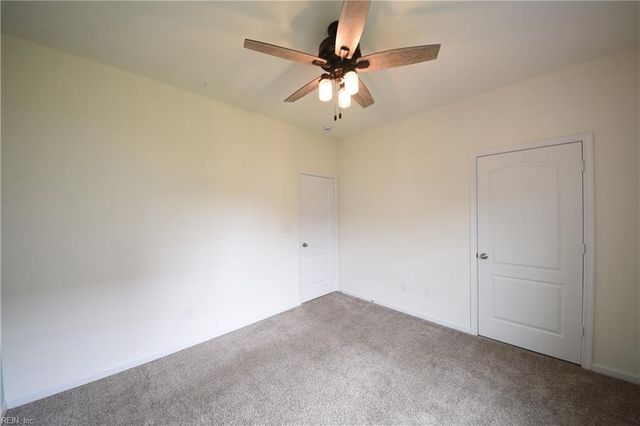 126 Peck LN, Suffolk, VA 23434