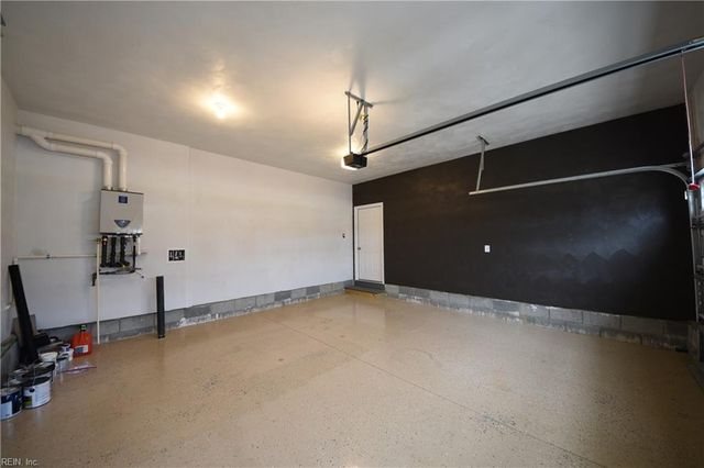 126 Peck LN, Suffolk, VA 23434