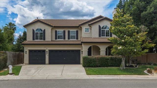 6070 Orchard View Dr, Elk Grove, CA 95757