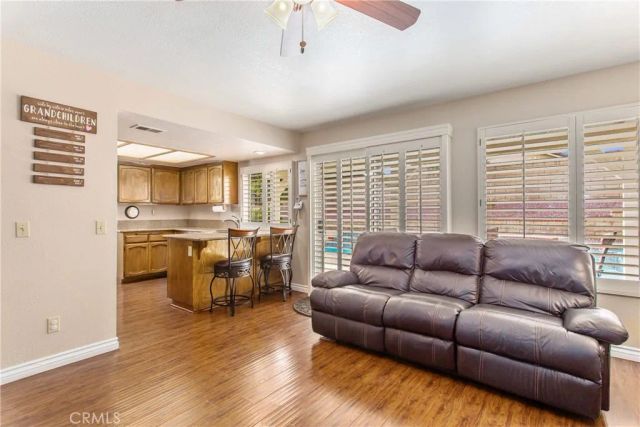 6454 N Beechwood Avenue, San Bernardino, CA 92407