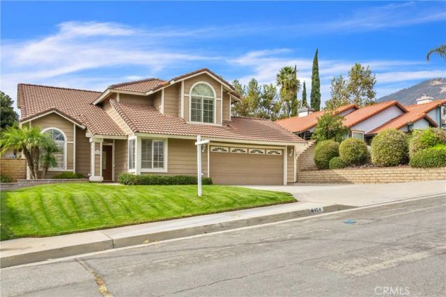 6454 N Beechwood Avenue, San Bernardino, CA 92407