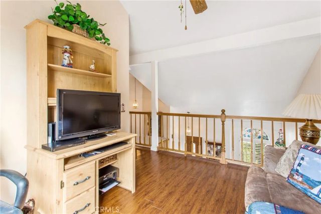 6454 N Beechwood Avenue, San Bernardino, CA 92407