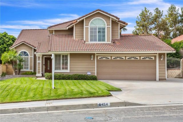 6454 N Beechwood Avenue, San Bernardino, CA 92407