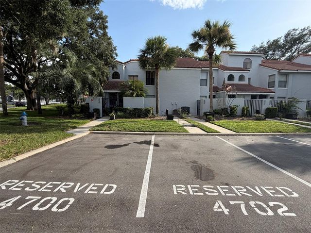 4702 SUTTON TERRACE 108, Orlando, FL 32811