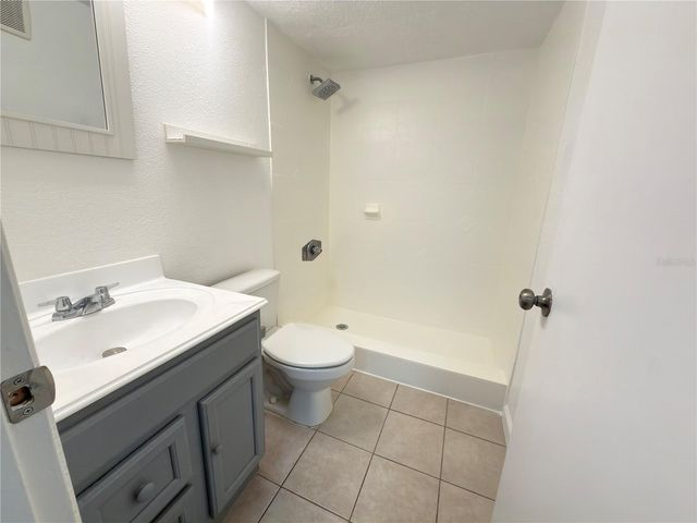 4702 SUTTON TERRACE 108, Orlando, FL 32811