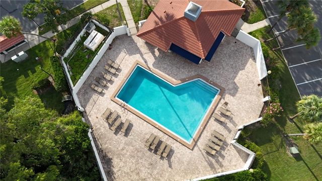 4702 SUTTON TERRACE 108, Orlando, FL 32811