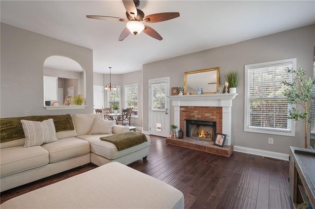 722 Riverside Drive NW, Calhoun, GA 30701