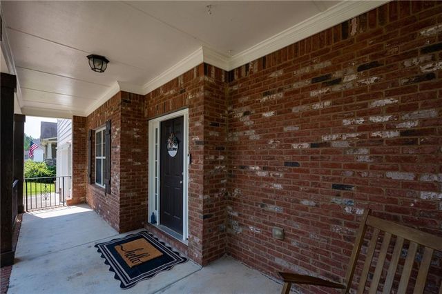 722 Riverside Drive NW, Calhoun, GA 30701