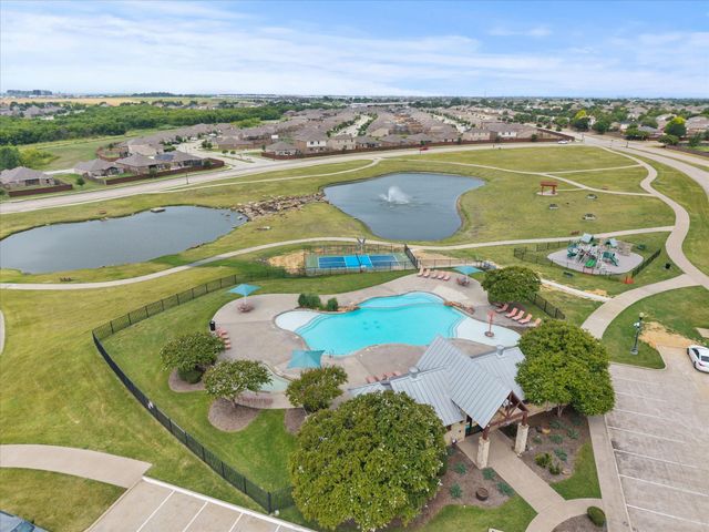 5220 Prairie Rose Drive, Forney, TX 75126