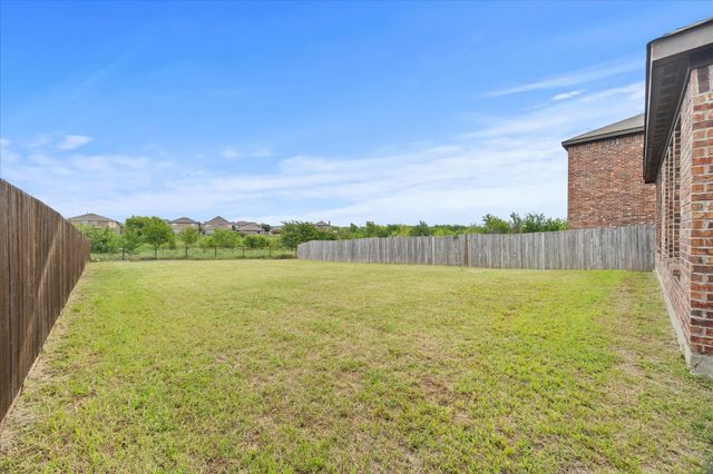 5220 Prairie Rose Drive, Forney, TX 75126