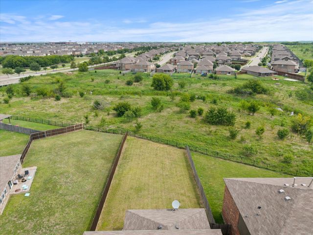 5220 Prairie Rose Drive, Forney, TX 75126