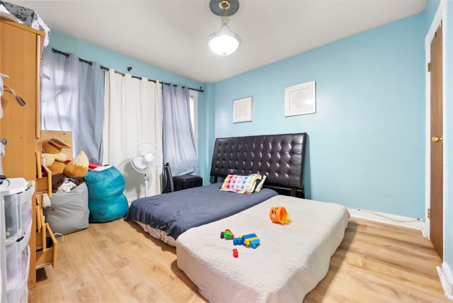 220 ARMSTRONG AVE, Jc, Greenville, NJ 07305