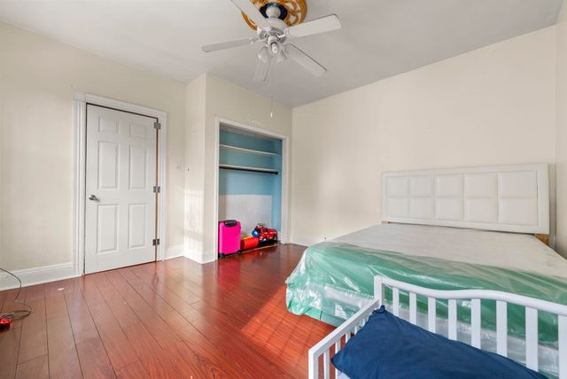 220 ARMSTRONG AVE, Jc, Greenville, NJ 07305